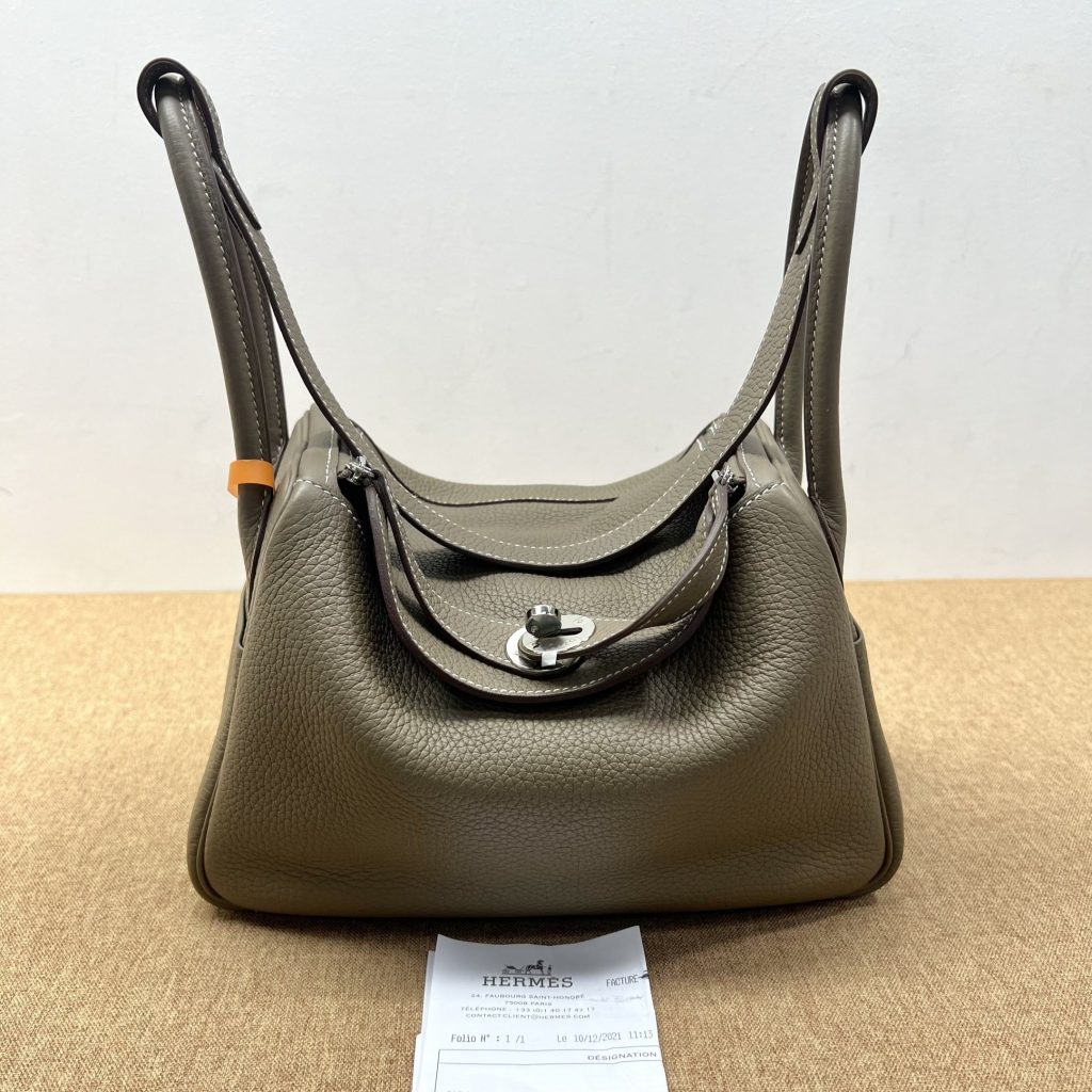 99% New HERMES Lindy 26, Etoupe, Z Stamp