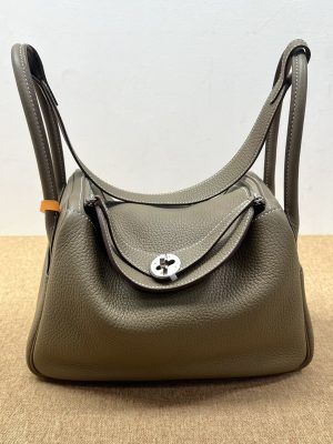 99% New HERMES Lindy 26, Etoupe, Z Stamp