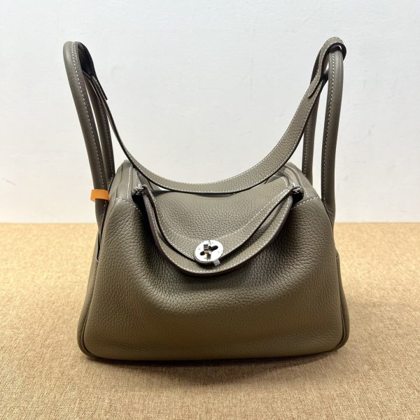 99% New HERMES Lindy 26, Etoupe, Z Stamp