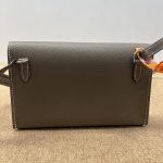 99% New HERMES Snap, Etoupe, W Stamp