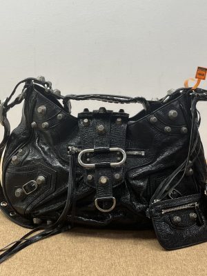 98% New Balenciaga Classic City Black Shoulder Bag